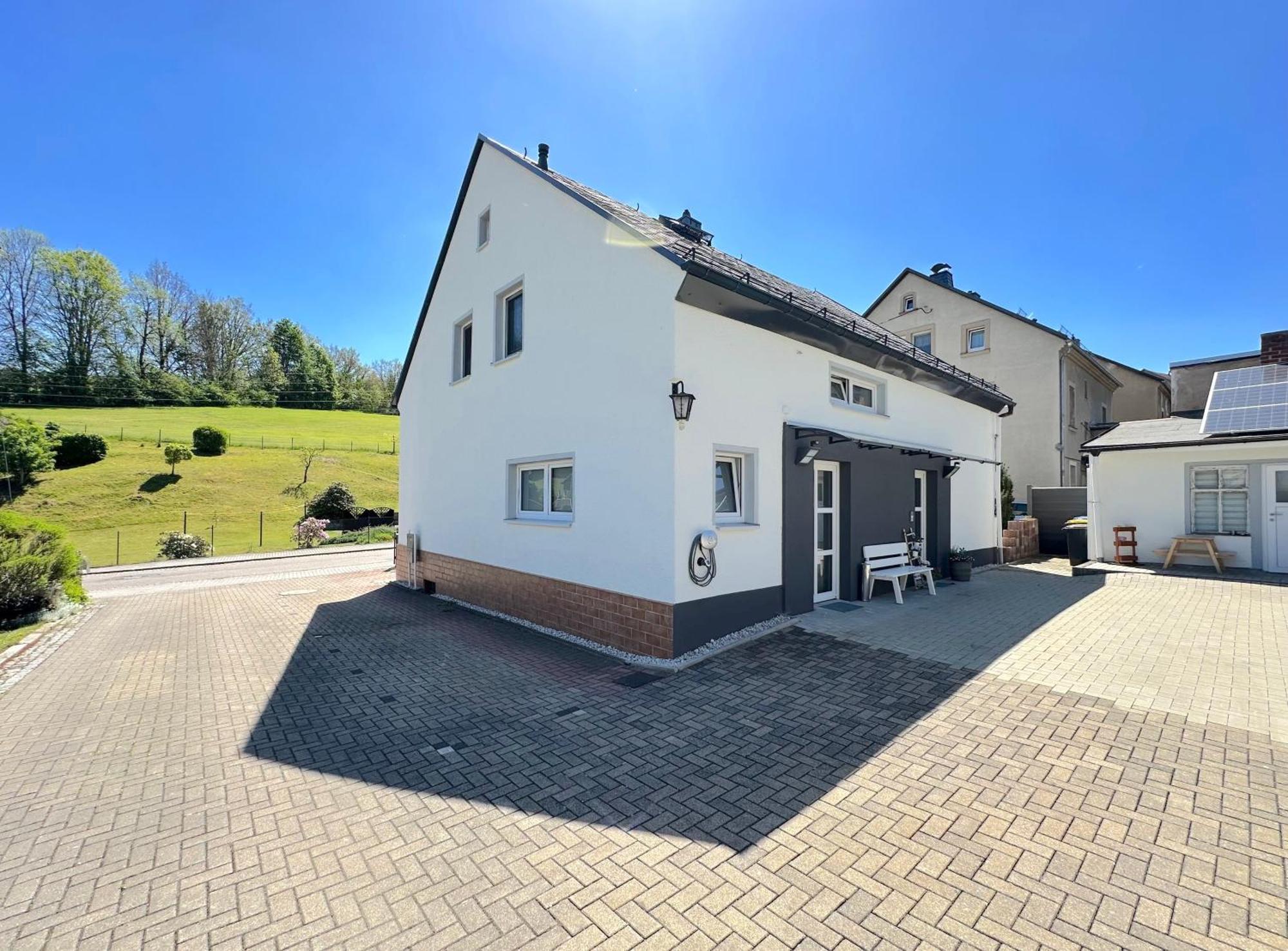 Luxurioese Ferienwohnung In Chemnitz - Apartment B28 Fuer 2 Plus 2 Gaeste Екстериор снимка